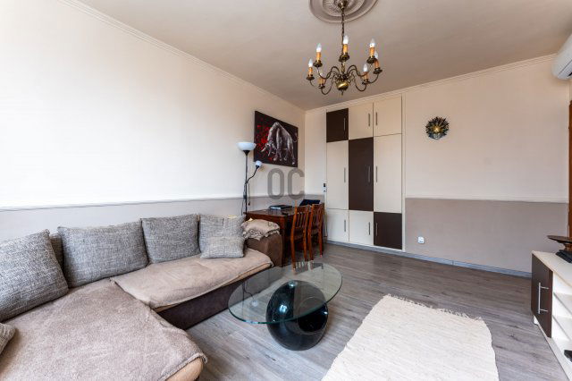 Eladó téglalakás, Balatonfüreden 69.9 M Ft, 2 szobás