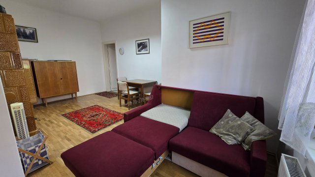 Kiadó téglalakás, albérlet, Pécsett 139 E Ft / hó, 1+1 szobás