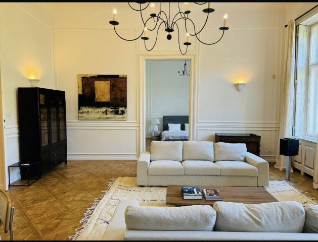 Kiadó téglalakás, albérlet, VI. kerületben, Andrássy úton