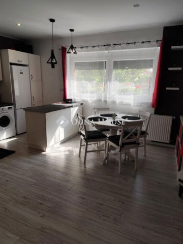 Eladó családi ház, Siófokon 178 M Ft, 4 szobás