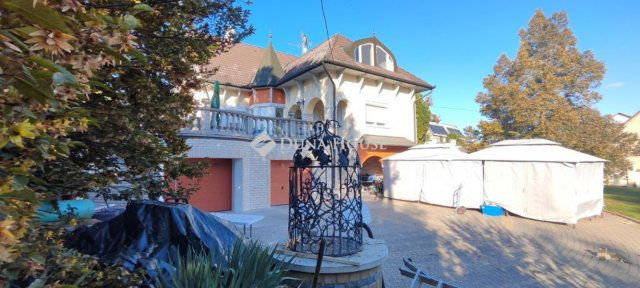 Eladó családi ház, Kisapostagon 165 M Ft, 4+2 szobás