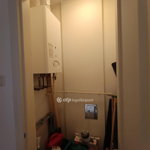 Eladó téglalakás, Vecsésen 73 M Ft, 3+1 szobás