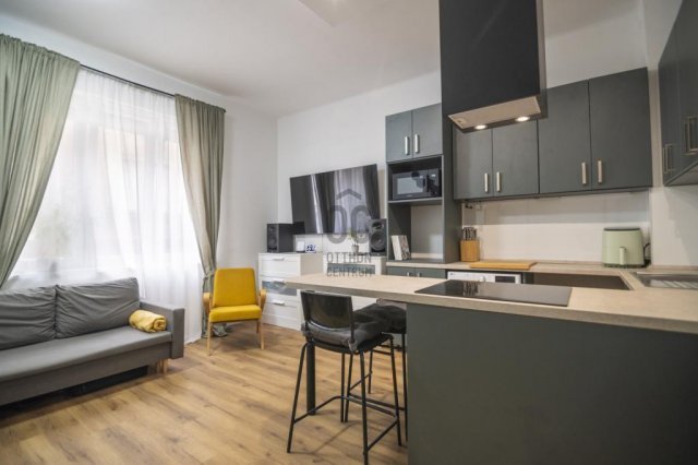 Eladó téglalakás, Budapesten, VII. kerületben 68.9 M Ft