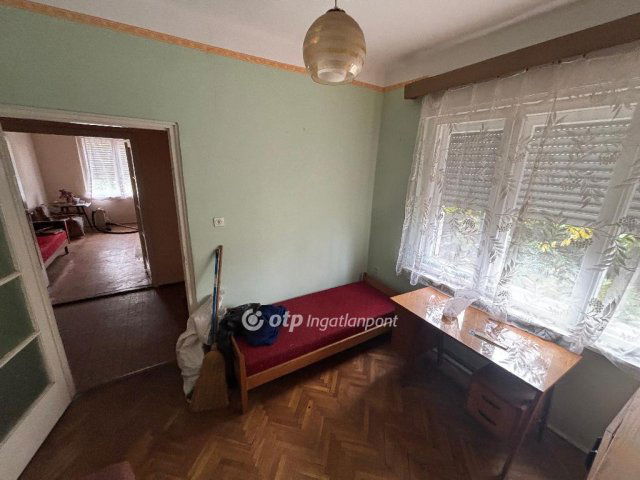 Eladó családi ház, Kálban 22 M Ft, 3 szobás