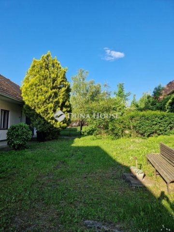 Eladó családi ház, Hosszúhetényen 44.9 M Ft, 3 szobás