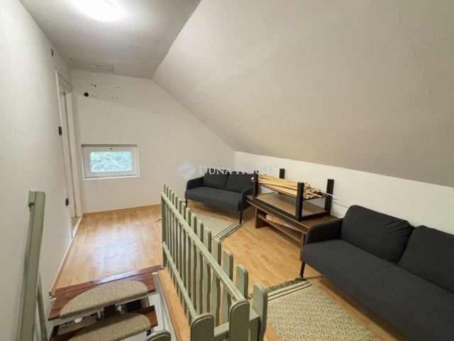 Eladó családi ház, Cserkeszőlőn 34.5 M Ft, 3 szobás