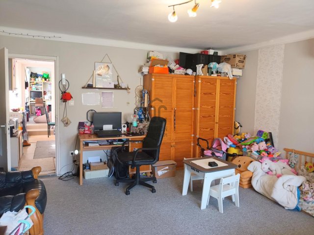 Eladó családi ház, Csipkereken 24 M Ft, 2 szobás