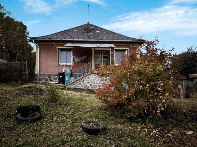 Eladó családi ház, Tardonán 4.9 M Ft, 2 szobás