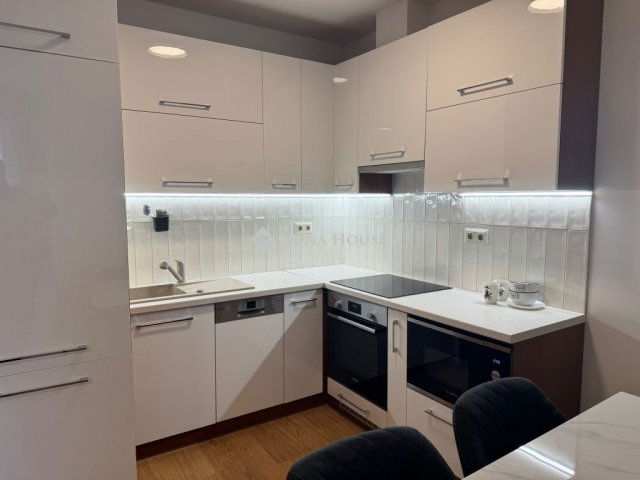 Kiadó téglalakás, albérlet, Debrecenben 330 E Ft / hó, 3 szobás