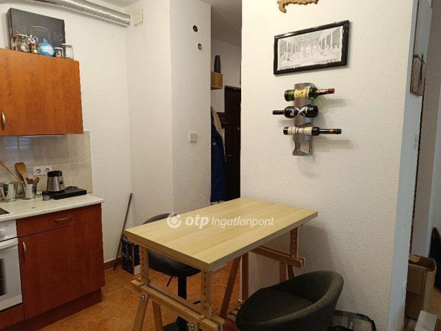 Eladó téglalakás, Budapesten, X. kerületben 72.5 M Ft, 2 szobás