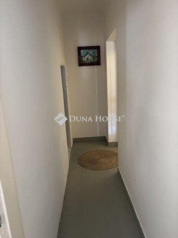 Eladó családi ház, Pilisen 70 M Ft, 3 szobás