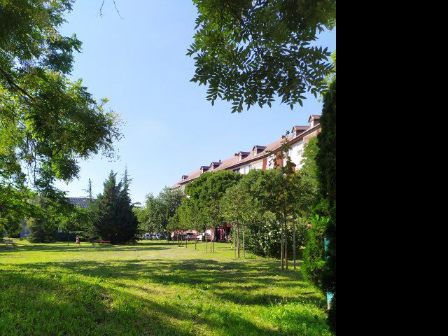 Eladó panellakás, Szegeden 59.9 M Ft, 4 szobás