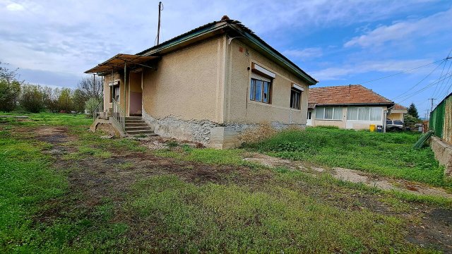 Eladó családi ház, Gibárton 12 M Ft, 3 szobás