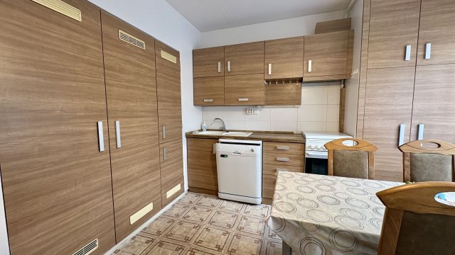 Kiadó téglalakás, albérlet, Debrecenben 180 E Ft / hó, 2 szobás