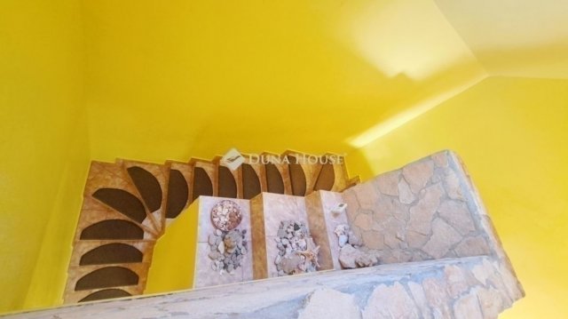 Eladó ikerház, Üllőn 125 M Ft, 5 szobás / költözzbe.hu