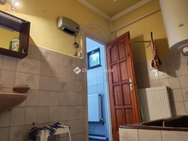 Eladó családi ház, Hatvanban 85 M Ft, 4 szobás