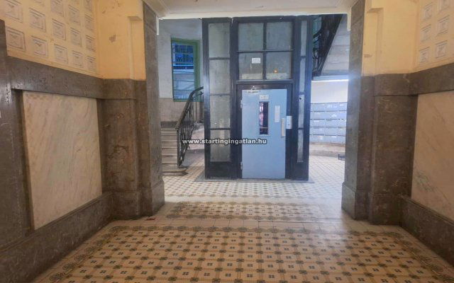 Eladó téglalakás, Budapesten, VIII. kerületben, Mária utcában