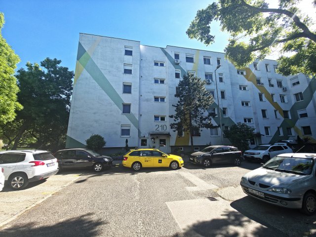 Eladó panellakás, Budapesten, III. kerületben 71.9 M Ft, 2 szobás