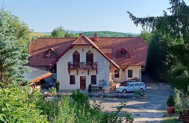 Eladó hotel, Mátranovákon 190 M Ft, 17 szobás