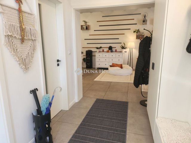 Eladó családi ház, Siófokon 258 M Ft, 3 szobás