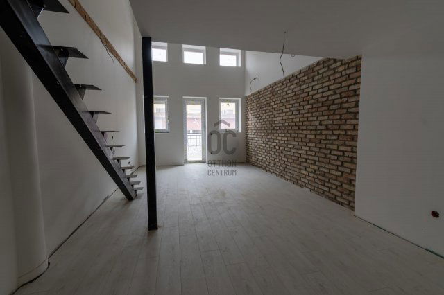 Eladó téglalakás, Székesfehérvárott 72.2 M Ft, 4 szobás