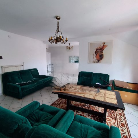 Eladó családi ház, Budapesten, XV. kerületben 180 M Ft, 6 szobás