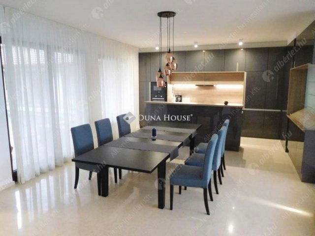 Kiadó téglalakás, albérlet, VI. kerületben, Andrássy úton