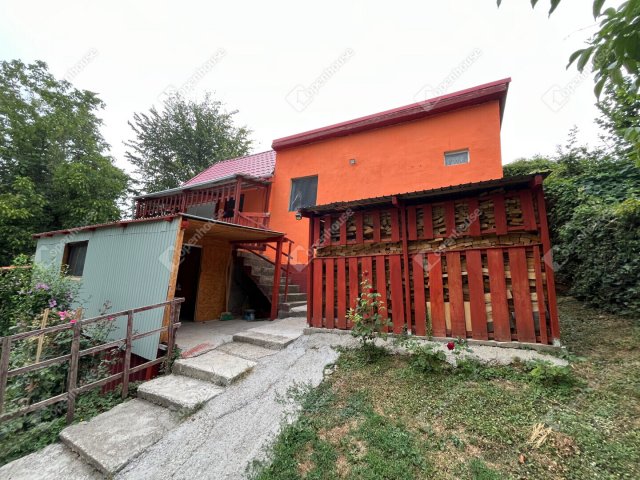 Eladó családi ház, Kaposváron 14.9 M Ft, 1 szobás