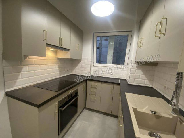 Eladó téglalakás, Budapesten, I. kerületben, Batthyány utcában