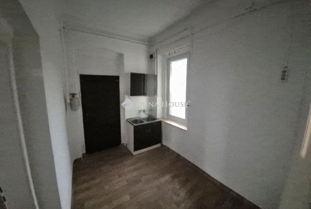 Eladó téglalakás, Budapesten, IV. kerületben 43 M Ft, 1 szobás