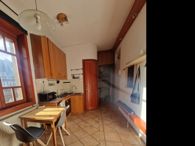 Kiadó téglalakás, albérlet, VI. kerületben, Podmaniczky utcában