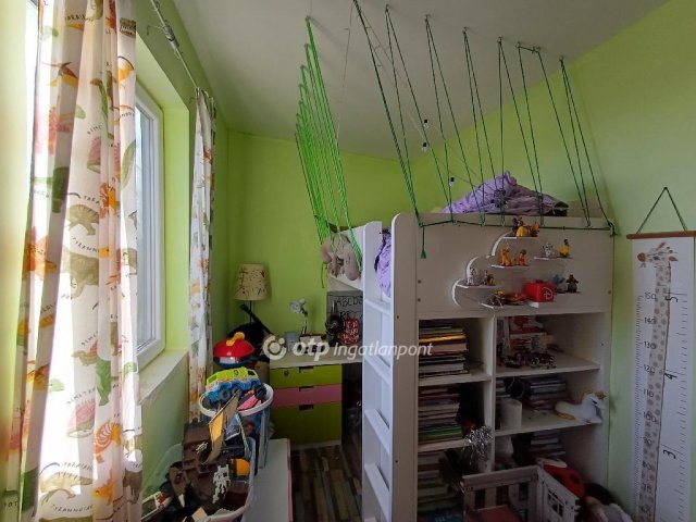 Eladó családi ház, Rácalmáson 48 M Ft, 1+1 szobás