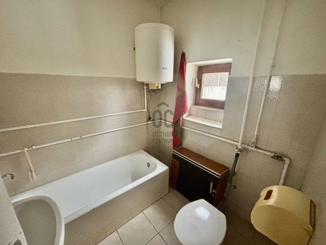 Eladó családi ház, Kecskeméten 36 M Ft, 3 szobás