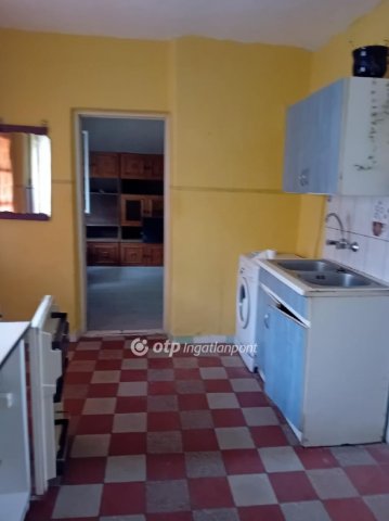 Eladó családi ház, Hajdúszoboszlón 33.9 M Ft, 2 szobás