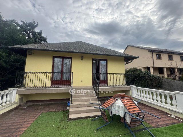 Eladó családi ház, Érden 149.99 M Ft, 5 szobás