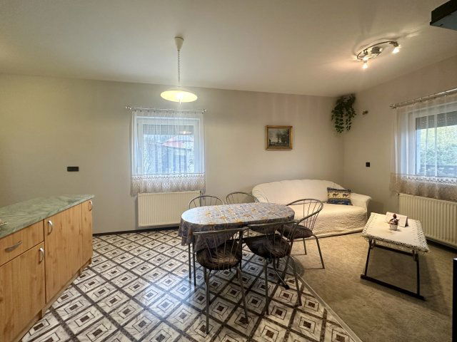 Eladó családi ház, Cserszegtomajon 132 M Ft, 6 szobás