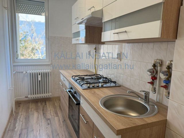 Eladó téglalakás, Nyíregyházán, Északi körúton 41.9 M Ft