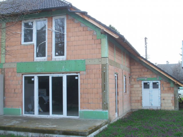 Eladó ikerház, Kápolnásnyéken, Bartók utcában 98.77 M Ft
