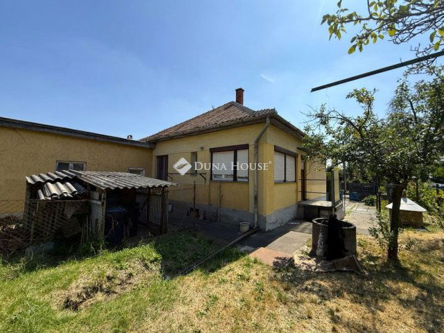 Eladó családi ház, XVII. kerületben, Tisza István utcában