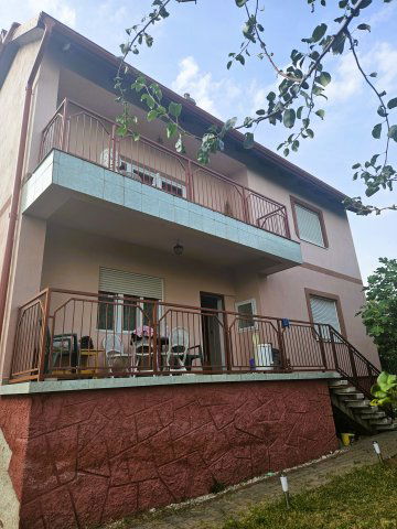 Eladó családi ház, Balatonalmádiban 149.9 M Ft, 4 szobás