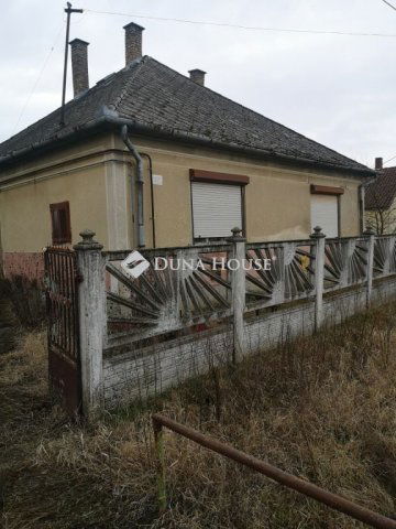 Eladó családi ház, Nyíribronyon 7.99 M Ft, 2+1 szobás