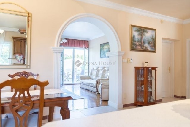 Eladó családi ház, Halásztelken 224.5 M Ft, 6 szobás