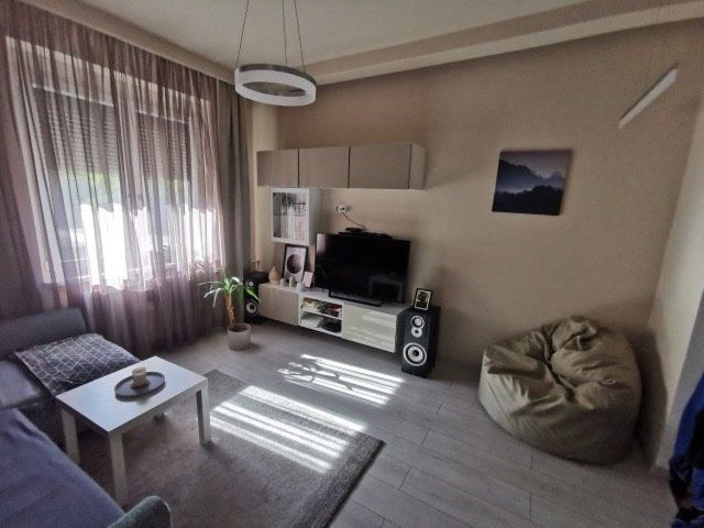 Kiadó téglalakás, albérlet, Dunaújvárosban 220 E Ft / hó