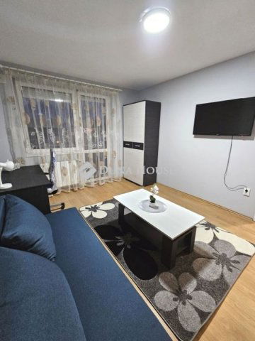 Kiadó téglalakás, albérlet, Debrecenben 190 E Ft / hó, 2 szobás