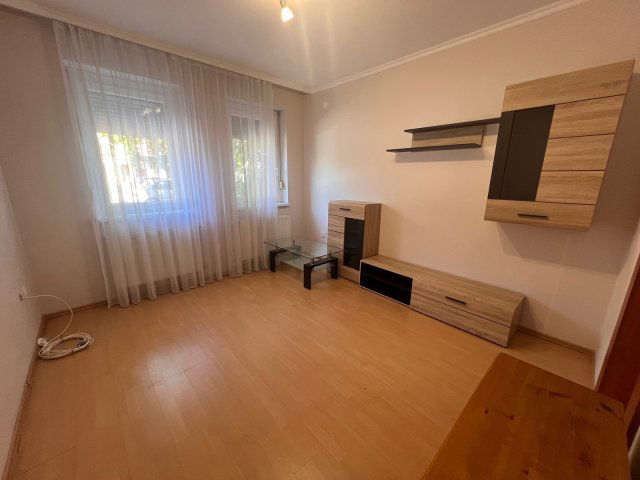 Kiadó téglalakás, albérlet, Nyíregyházán 150 E Ft / hó