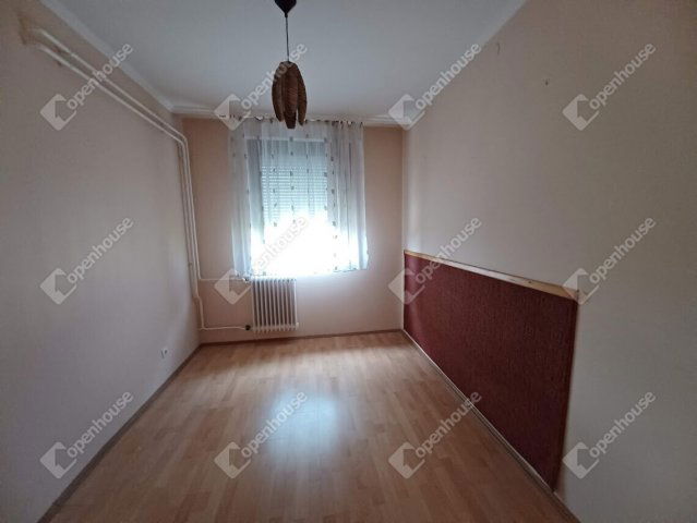 Eladó téglalakás, Debrecenben 58 M Ft, 2 szobás