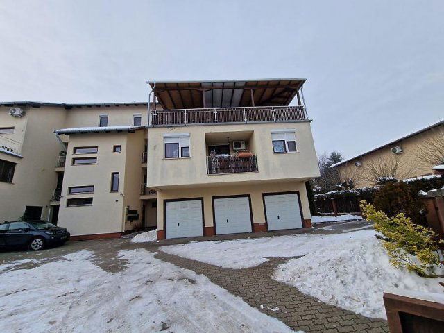 Eladó téglalakás, Dunakeszin 74.9 M Ft, 3 szobás