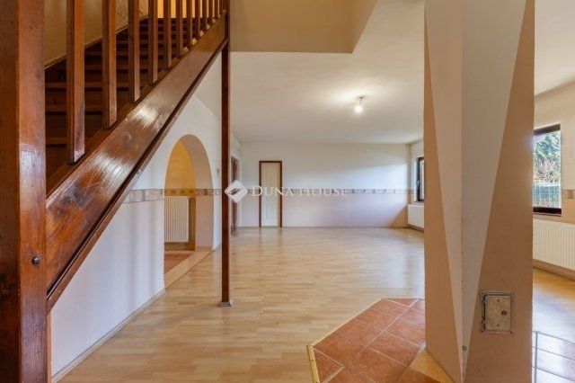 Eladó családi ház, Budapesten, XVIII. kerületben 99.9 M Ft