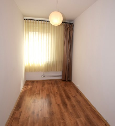 Kiadó panellakás, albérlet, Debrecenben 200 E Ft / hó