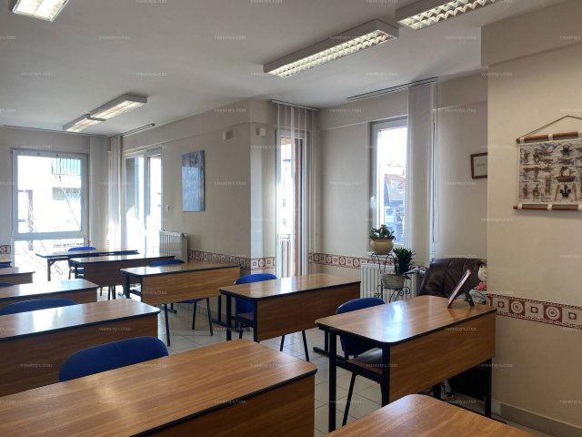 Kiadó iroda, Miskolcon 700 E Ft / hó, 4 szobás